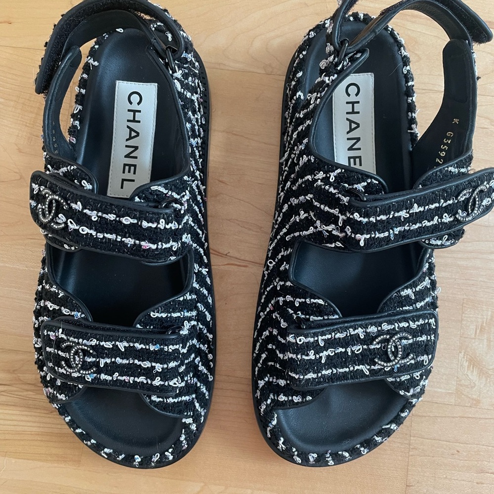 Chanel Dad sandals in boucle, lightly worn size 39